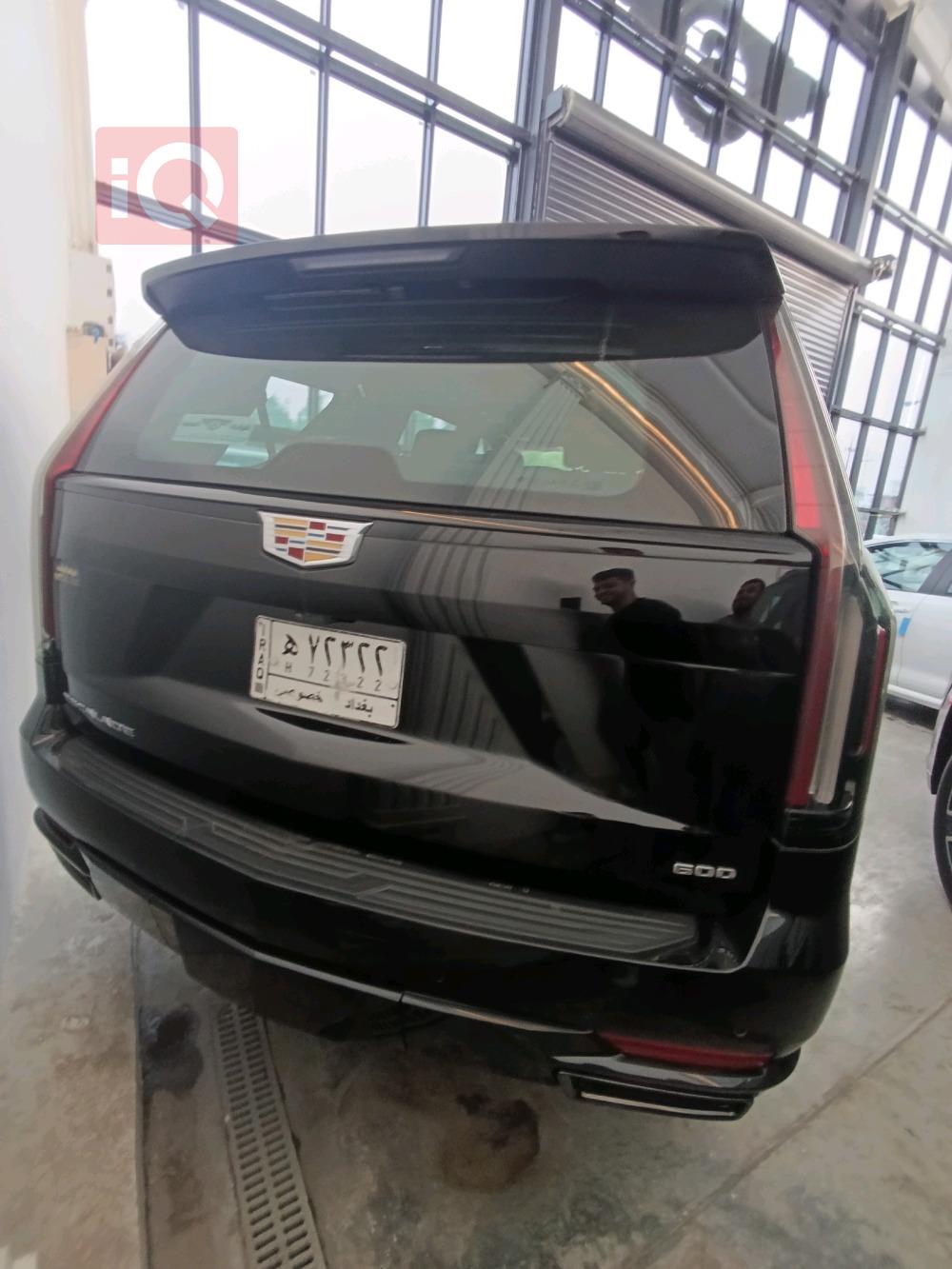 Cadillac Escalade